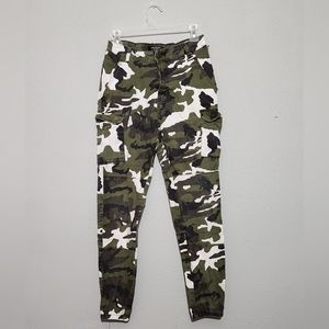 American Bazi Camo cargo pants/joggers